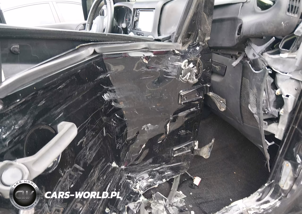 2016 Jeep Wrangler Unlimited Sahara VIN:1C4BJWEGXGL158658 - 5