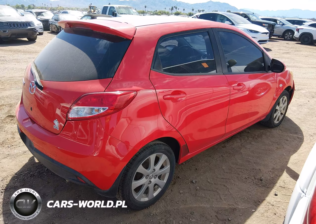 2011 Mazda Mazda2 Touring VIN:JM1DE1HY0B0120385 - 4
