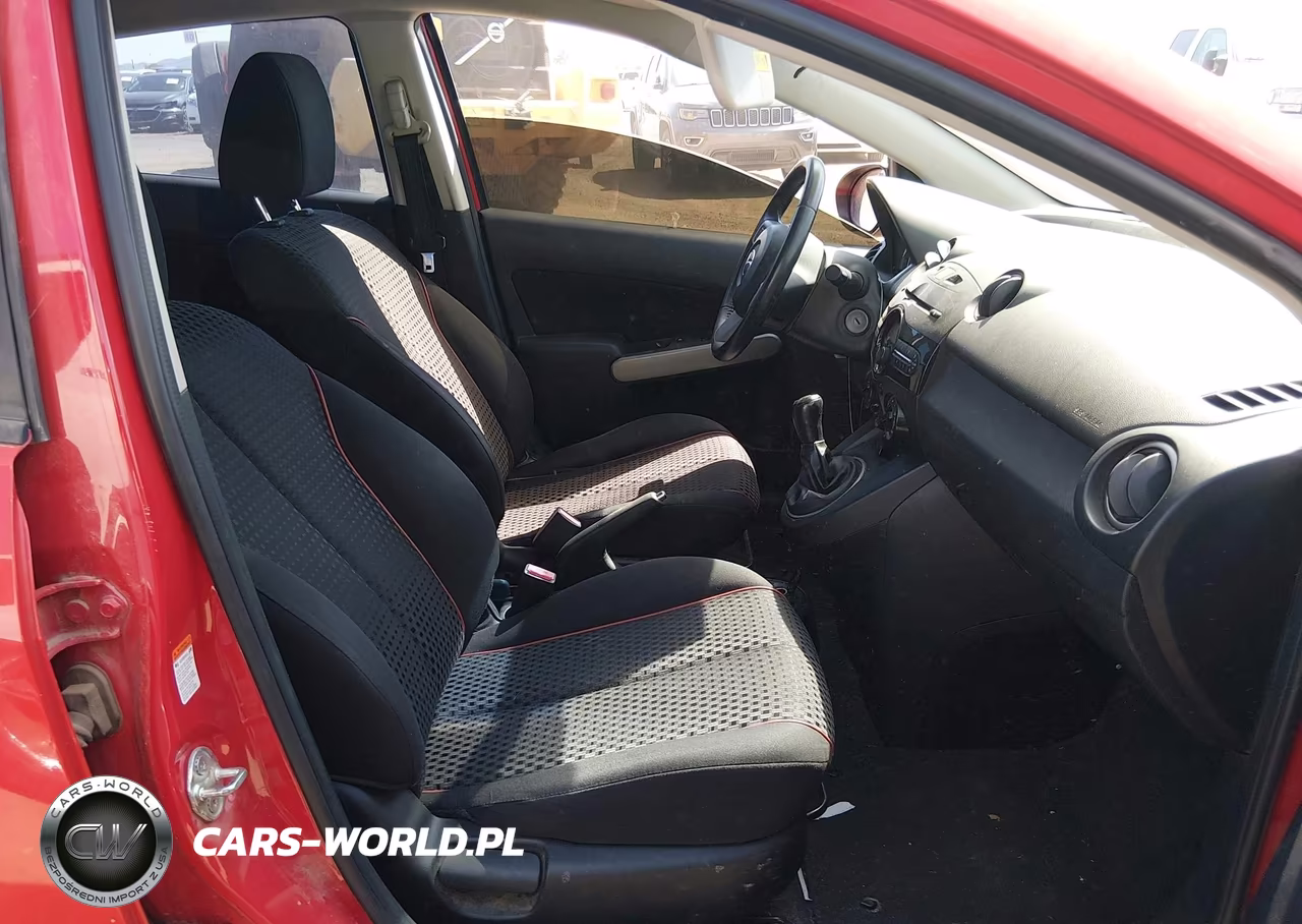 2011 Mazda Mazda2 Touring VIN:JM1DE1HY0B0120385 - 5