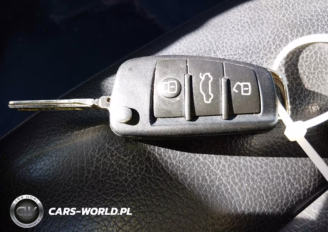 2013 Audi Q7 3.0T Premium VIN:WA1LGAFE6DD004919 - 11