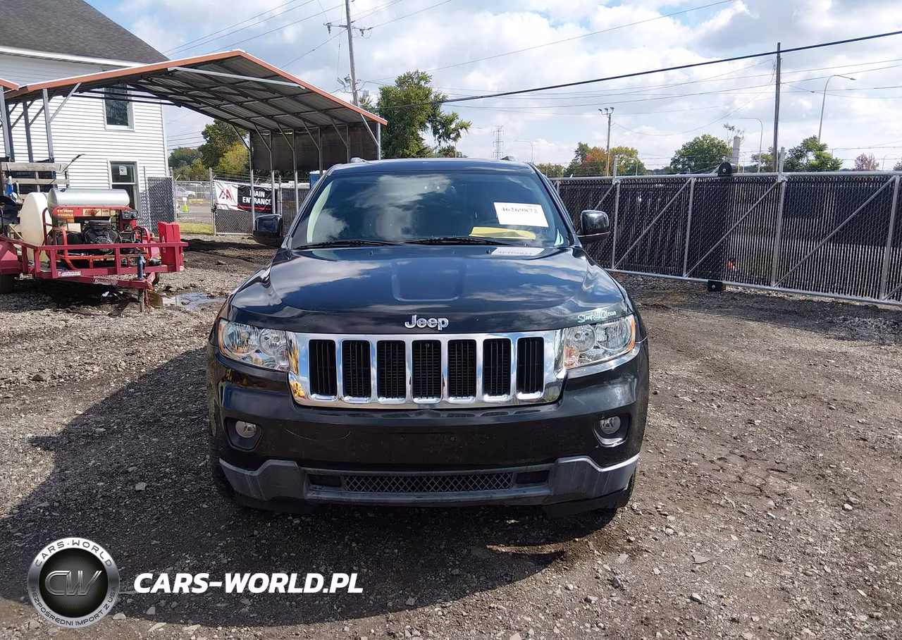 2013 Jeep Grand Cherokee Laredo VIN:1C4RJFAG4DC604285 - 12