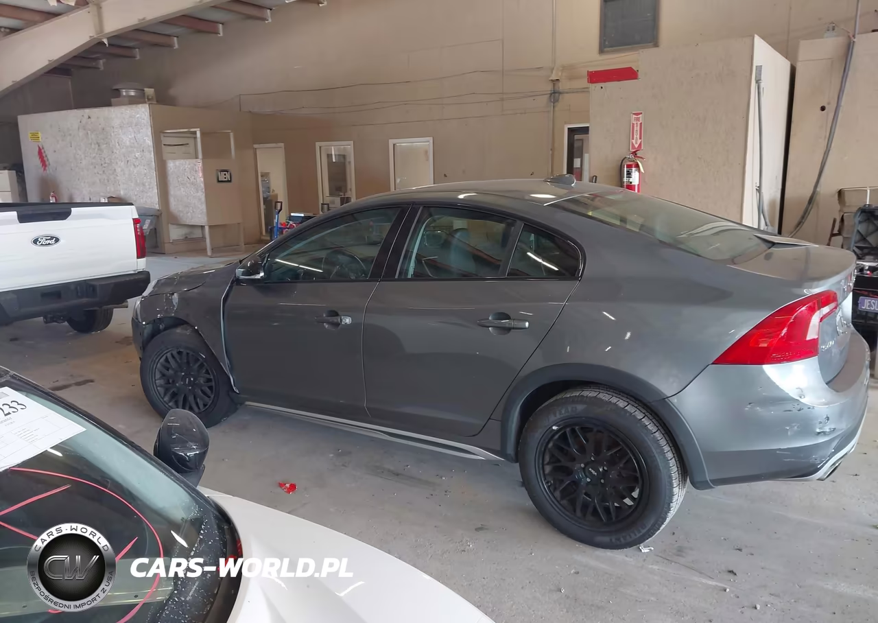 2016 Volvo S60 Cross Country T5 Platinum VIN:YV4612UM1G2000858 - 14