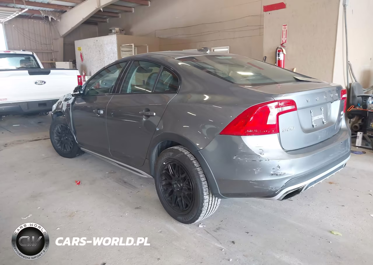 2016 Volvo S60 Cross Country T5 Platinum VIN:YV4612UM1G2000858 - 3