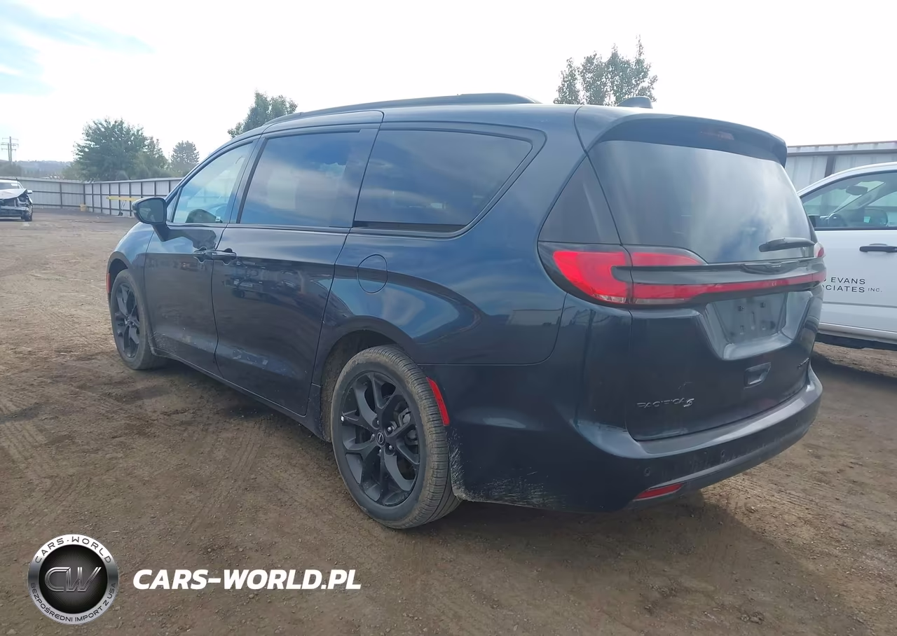 2025 Chrysler Pacifica Limited VIN:2C4RC1GG1SR611008 - 3