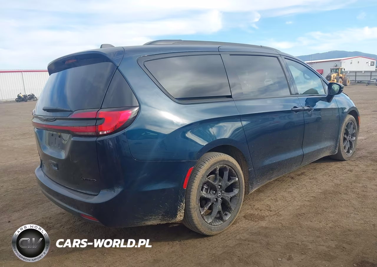 2025 Chrysler Pacifica Limited VIN:2C4RC1GG1SR611008 - 4