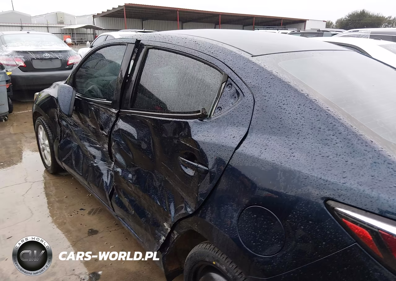 2016 Scion Ia VIN:3MYDLBZV3GY138099 - 17