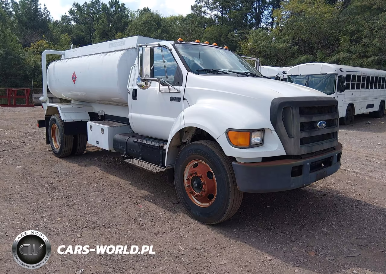 2007 Ford F-750 Xl-Xlt