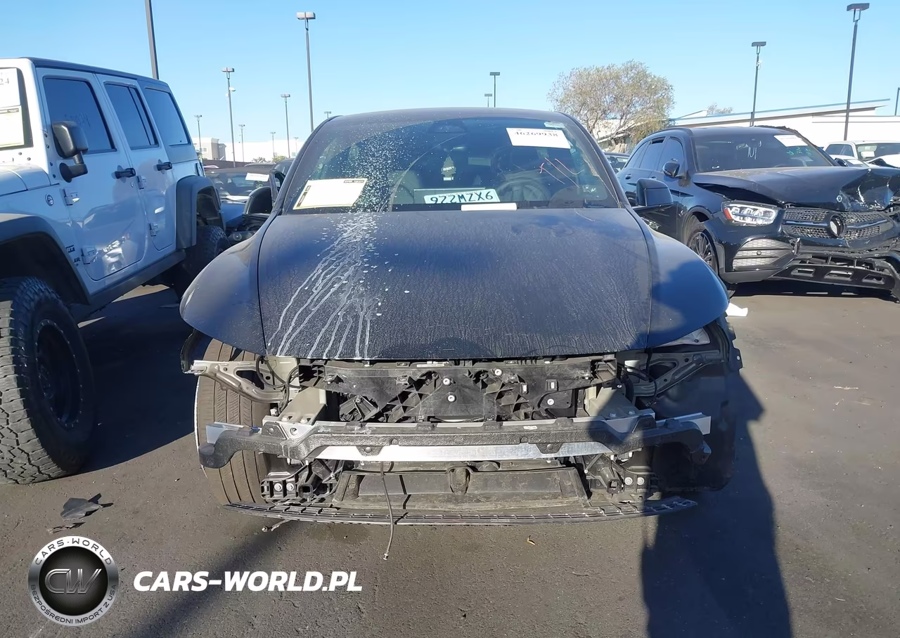 2026 Tesla Model Y Premium Rear-Wheel Drive-Rear-Wheel Drive VIN:7SAYGDED3TF583898 - 13