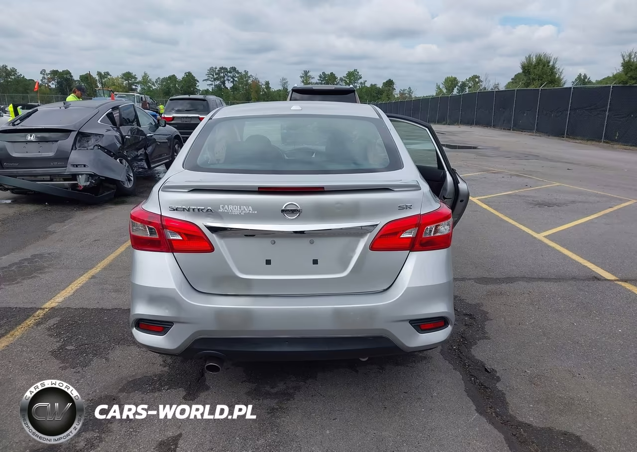 2017 Nissan Sentra Sr VIN:3N1AB7AP2HY294511 - 16