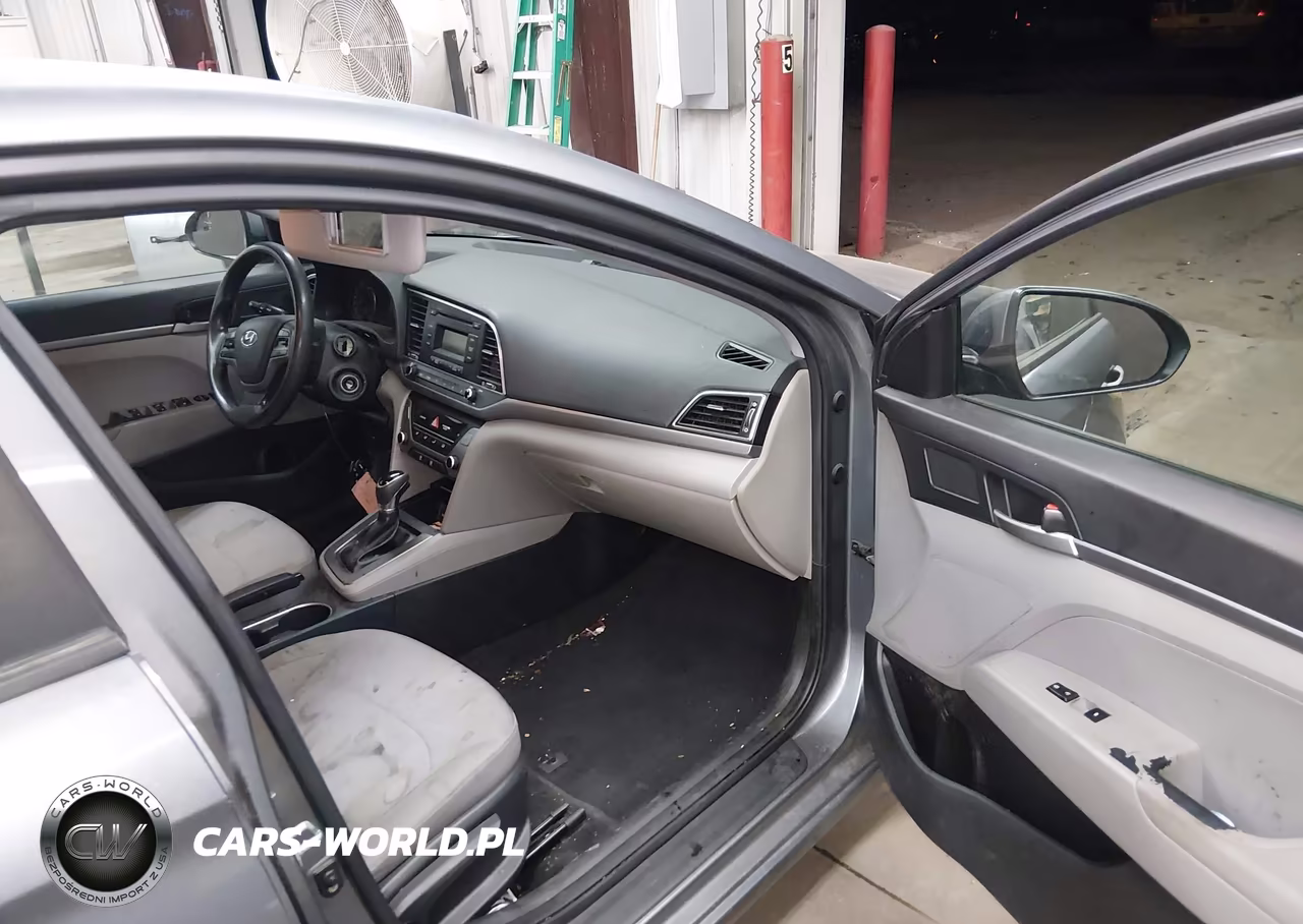 2017 Hyundai Elantra Se VIN:KMHD74LF7HU371192 - 5
