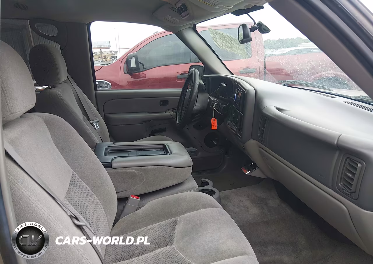 2004 Chevrolet Tahoe Ls VIN:1GNEC13V04J331985 - 5