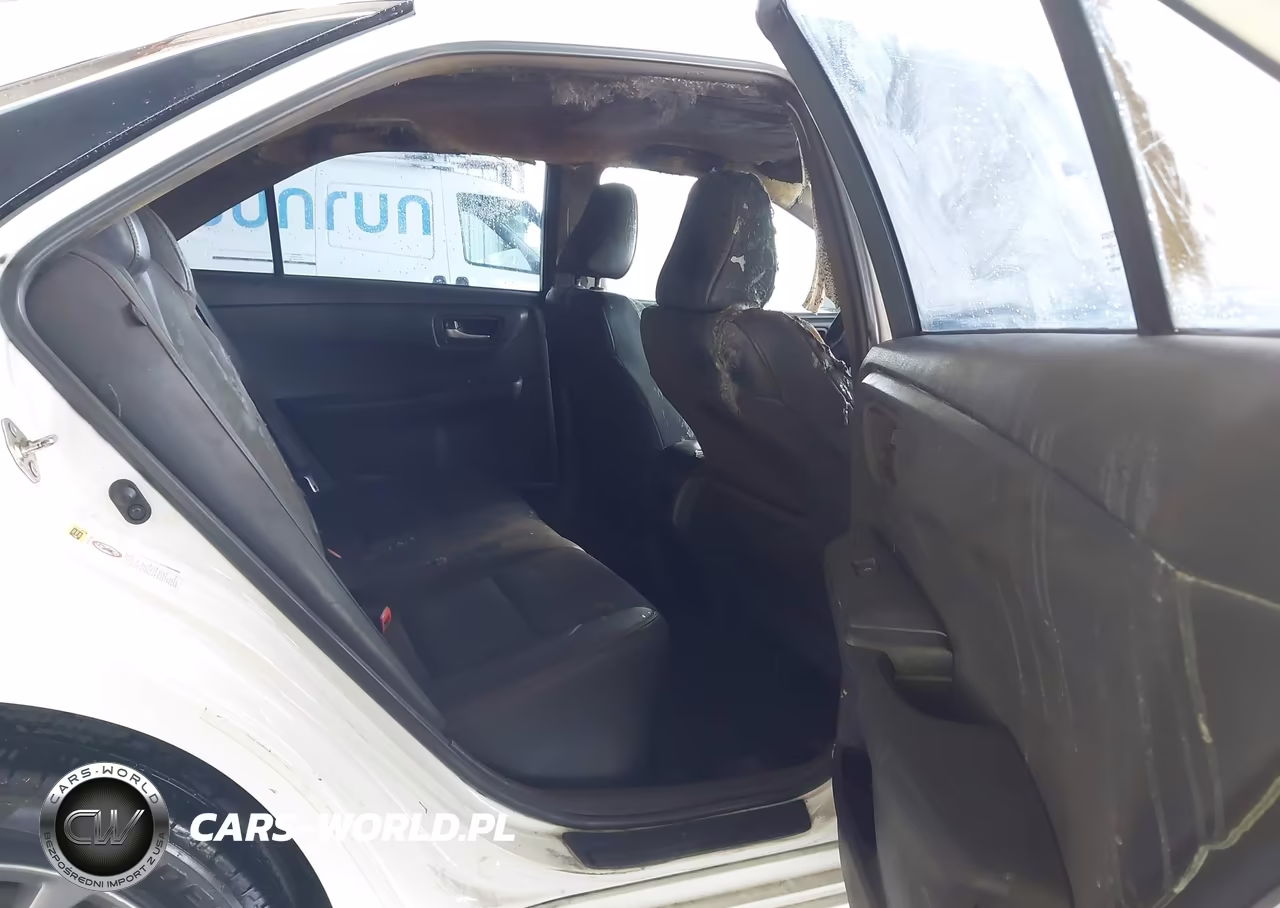 2015 Toyota Camry Se VIN:4T1BF1FK6FU019395 - 8