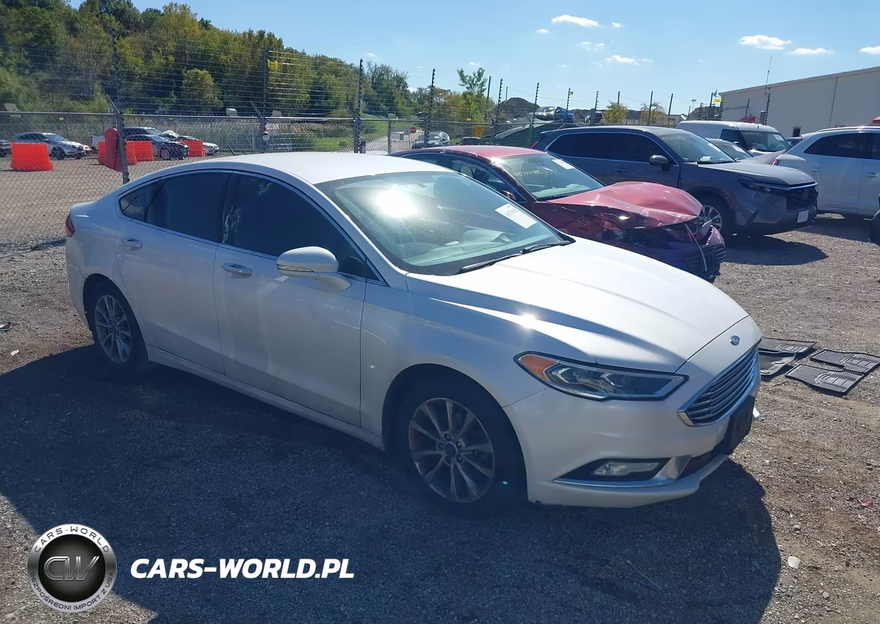 2017 Ford Fusion Se VIN:3FA6P0HDXHR390748 - 1
