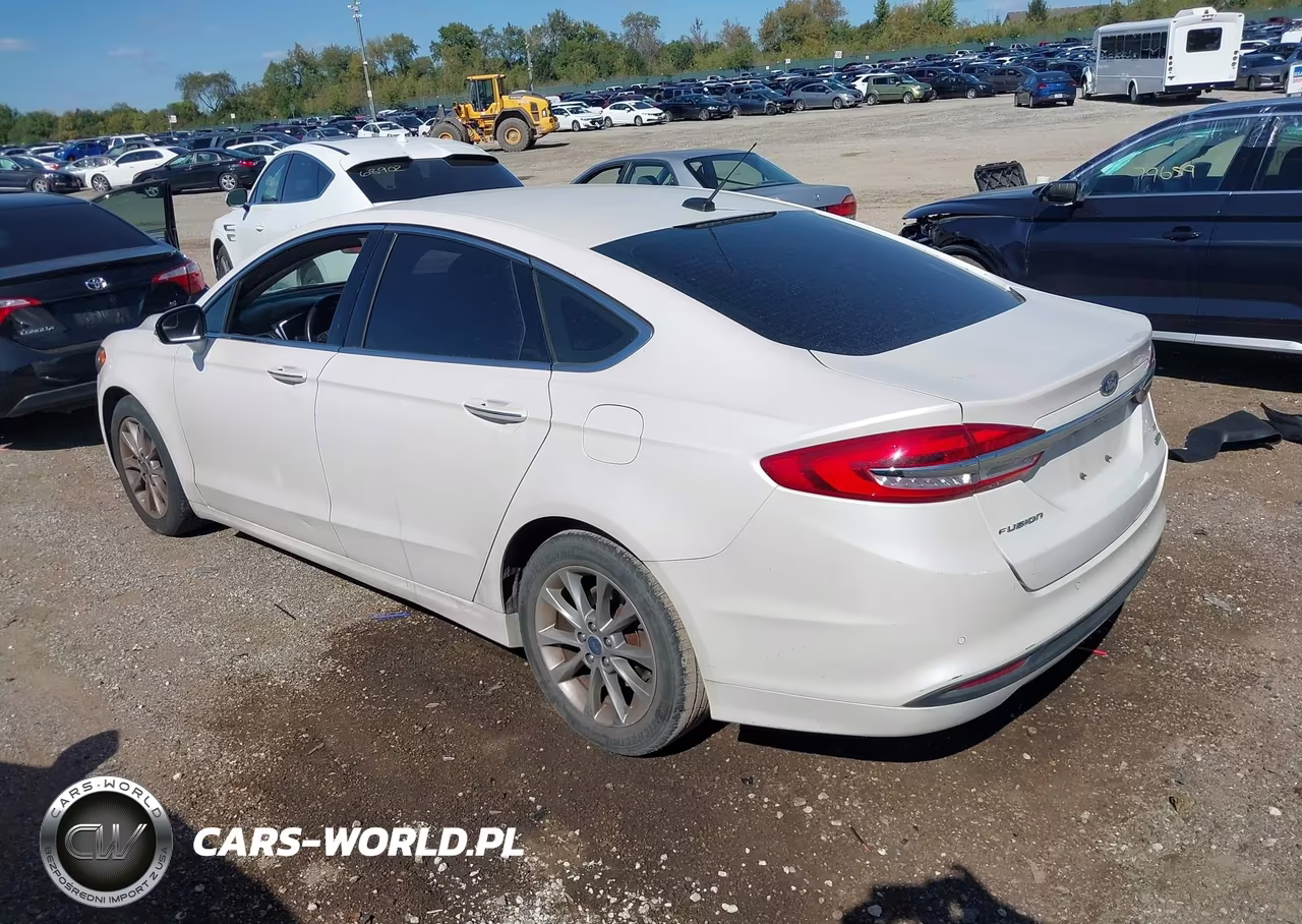 2017 Ford Fusion Se VIN:3FA6P0HDXHR390748 - 3