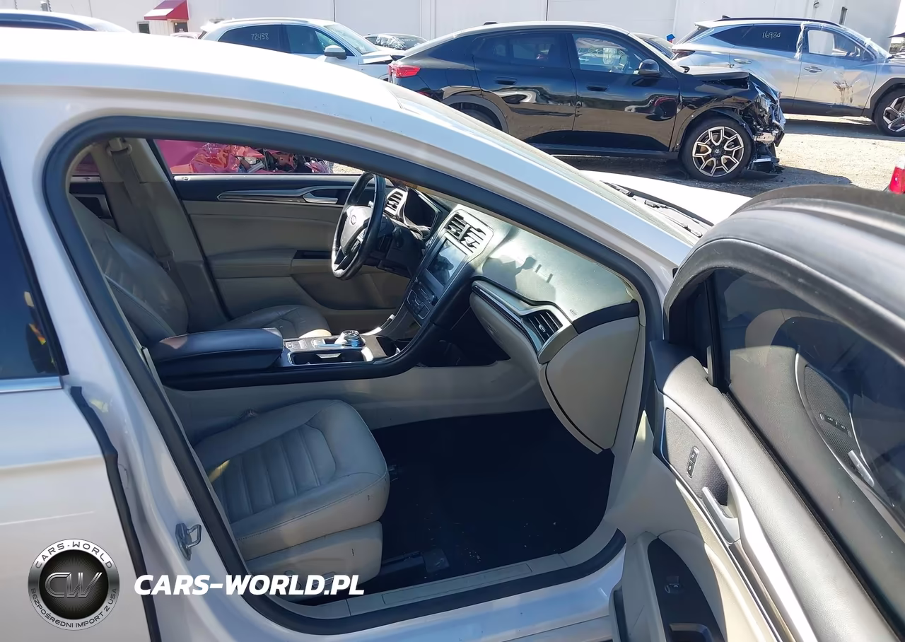 2017 Ford Fusion Se VIN:3FA6P0HDXHR390748 - 5
