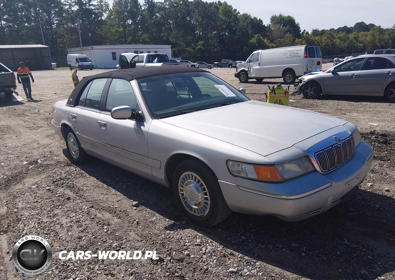 2000 Mercury Grand Marquis Gs