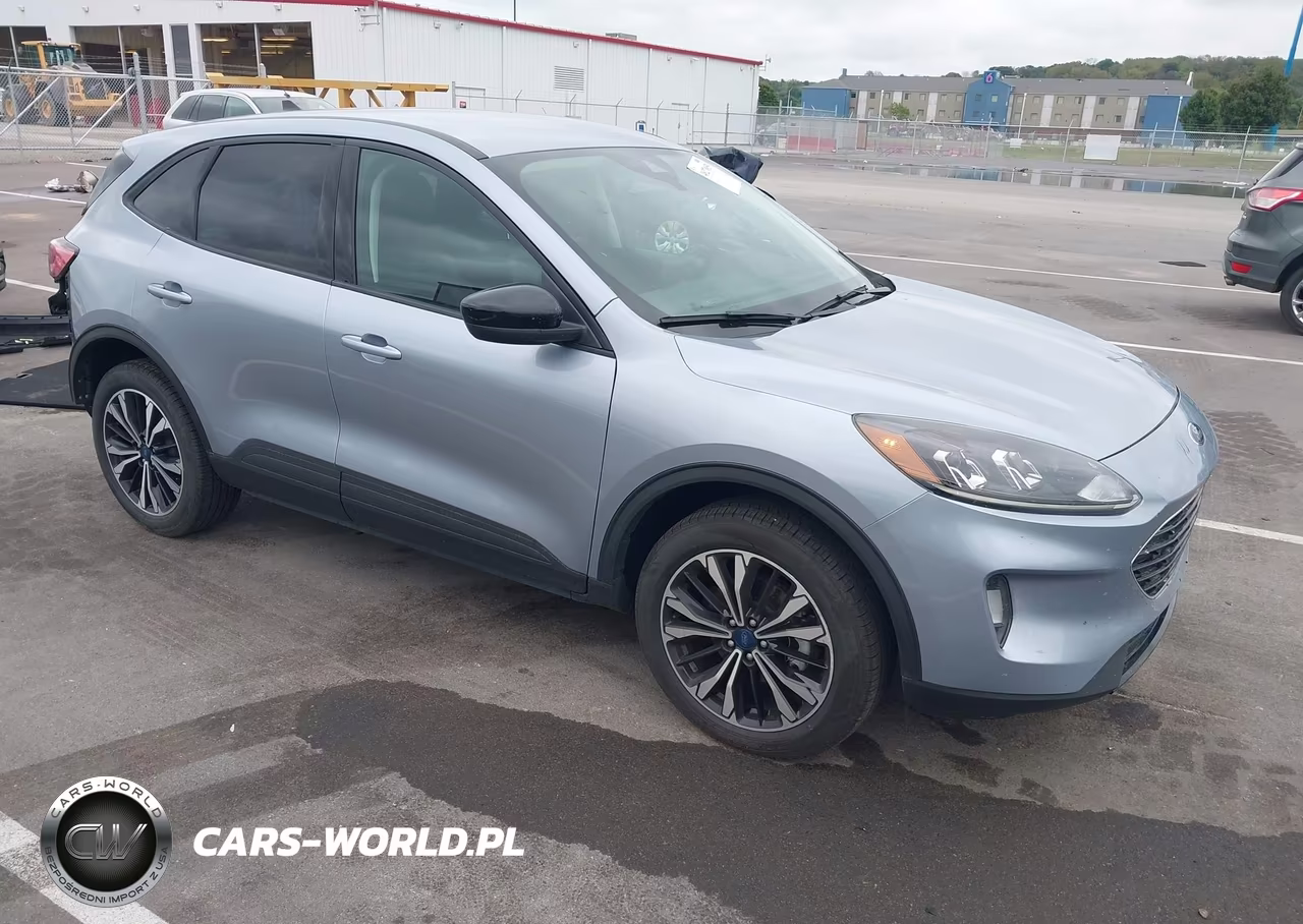 2022 Ford Escape Sel