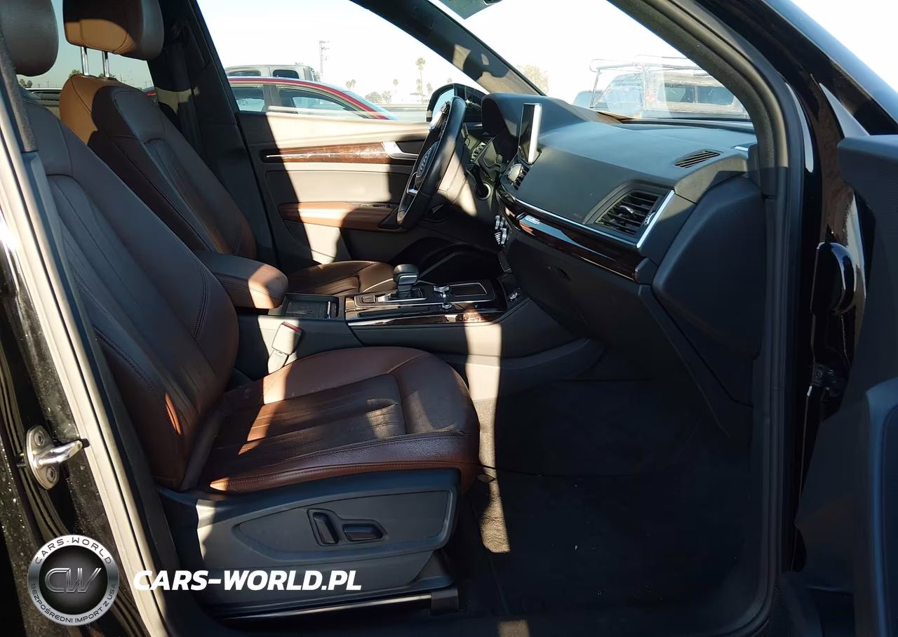 2019 Audi Q5 45 Premium VIN:WA1BNAFYXK2061385 - 5