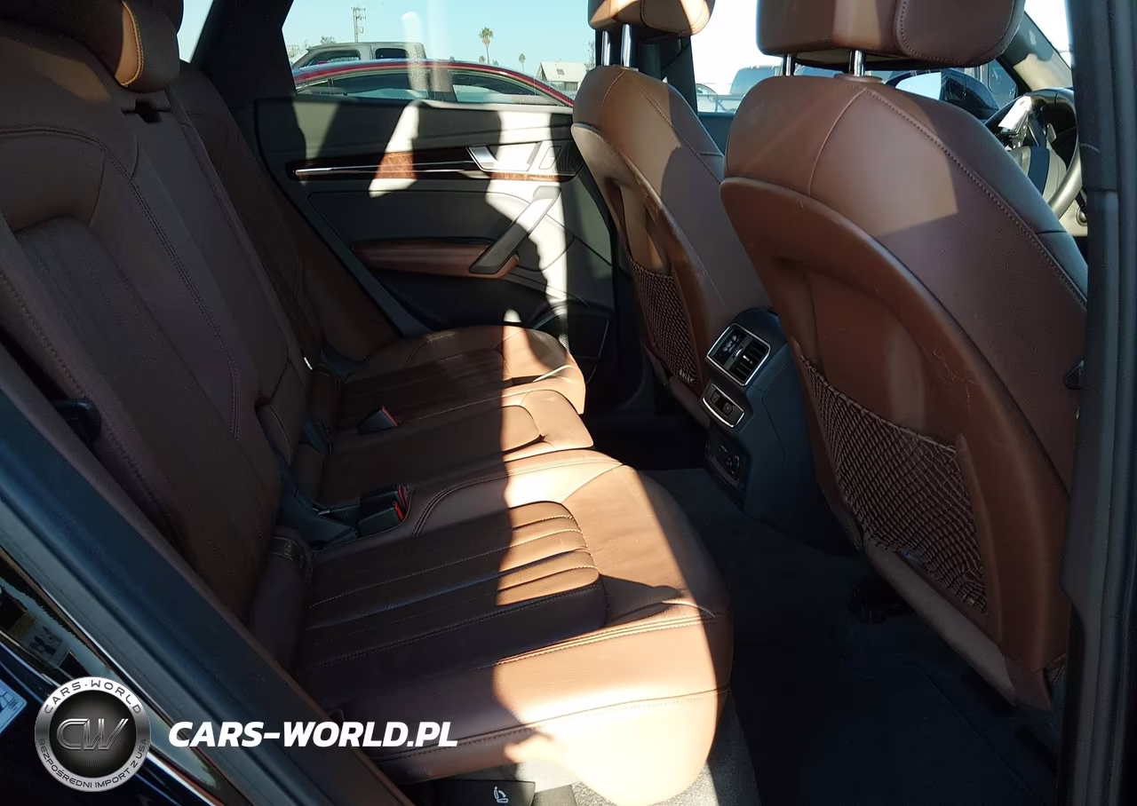 2019 Audi Q5 45 Premium VIN:WA1BNAFYXK2061385 - 8