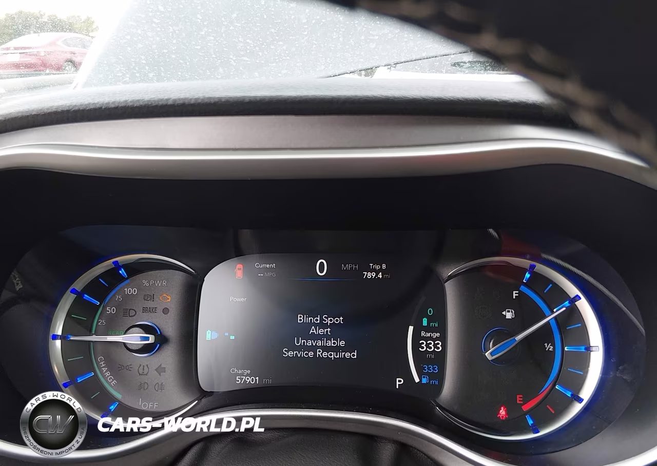 2024 Chrysler Pacifica Hybrid Select VIN:2C4RC1S7XRR150103 - 7
