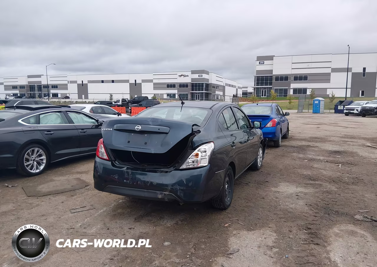 2016 Nissan Versa 1.6 S VIN:3N1CN7APXGL903792 - 4