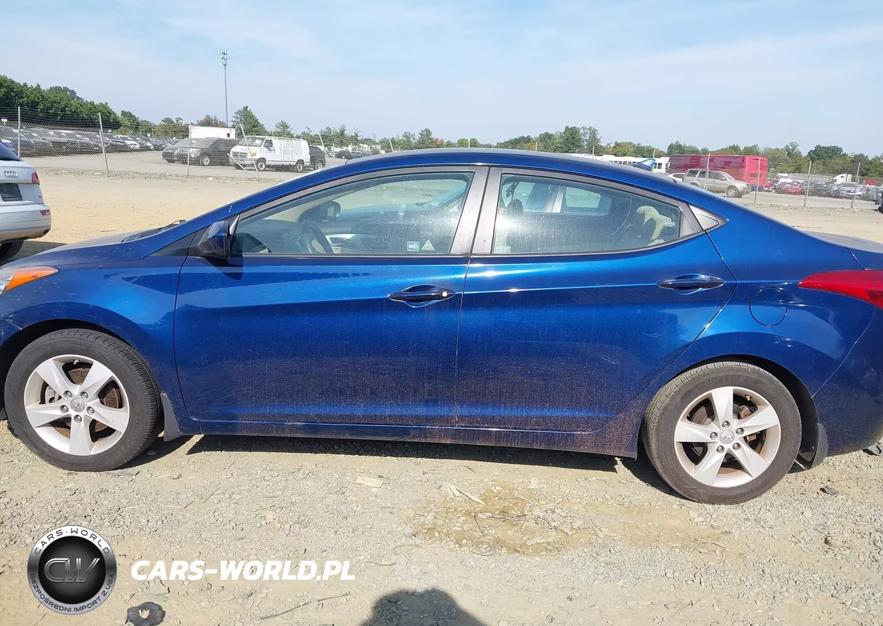 2013 Hyundai Elantra Gls VIN:KMHDH4AE9DU523538 - 14