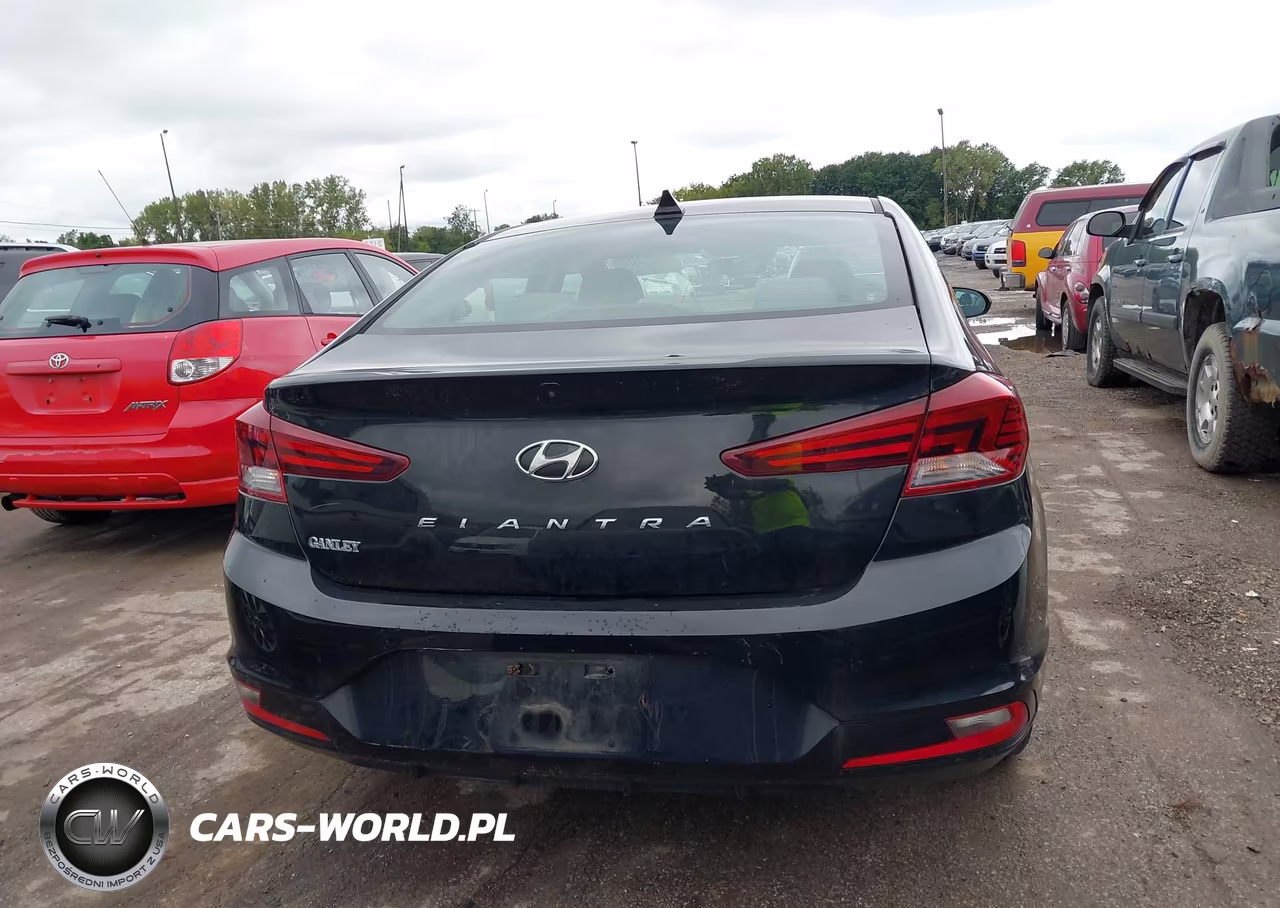 2019 Hyundai Elantra Sel VIN:5NPD84LF1KH437562 - 16