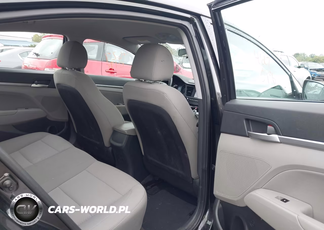 2019 Hyundai Elantra Sel VIN:5NPD84LF1KH437562 - 8