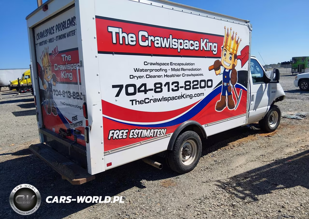 2015 Ford E-350 Cutaway VIN:1FDWE3FL7FDA22704 - 4