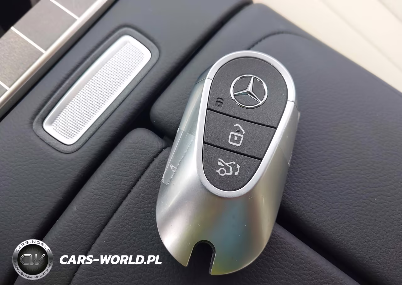 2027 Mercedes-Benz E 450 VIN:W1KLF6BB9VA321359 - 11