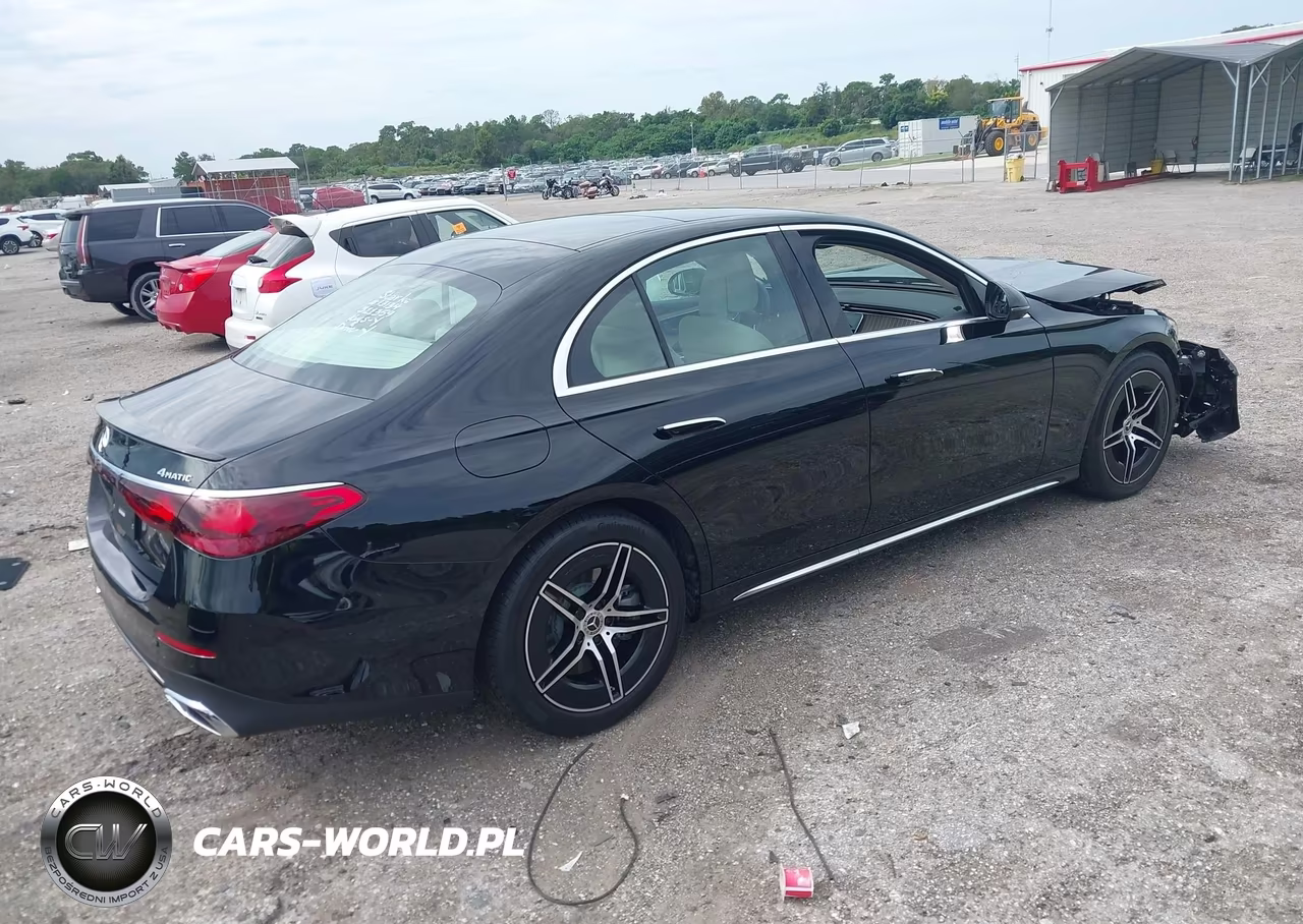 2027 Mercedes-Benz E 450 VIN:W1KLF6BB9VA321359 - 4