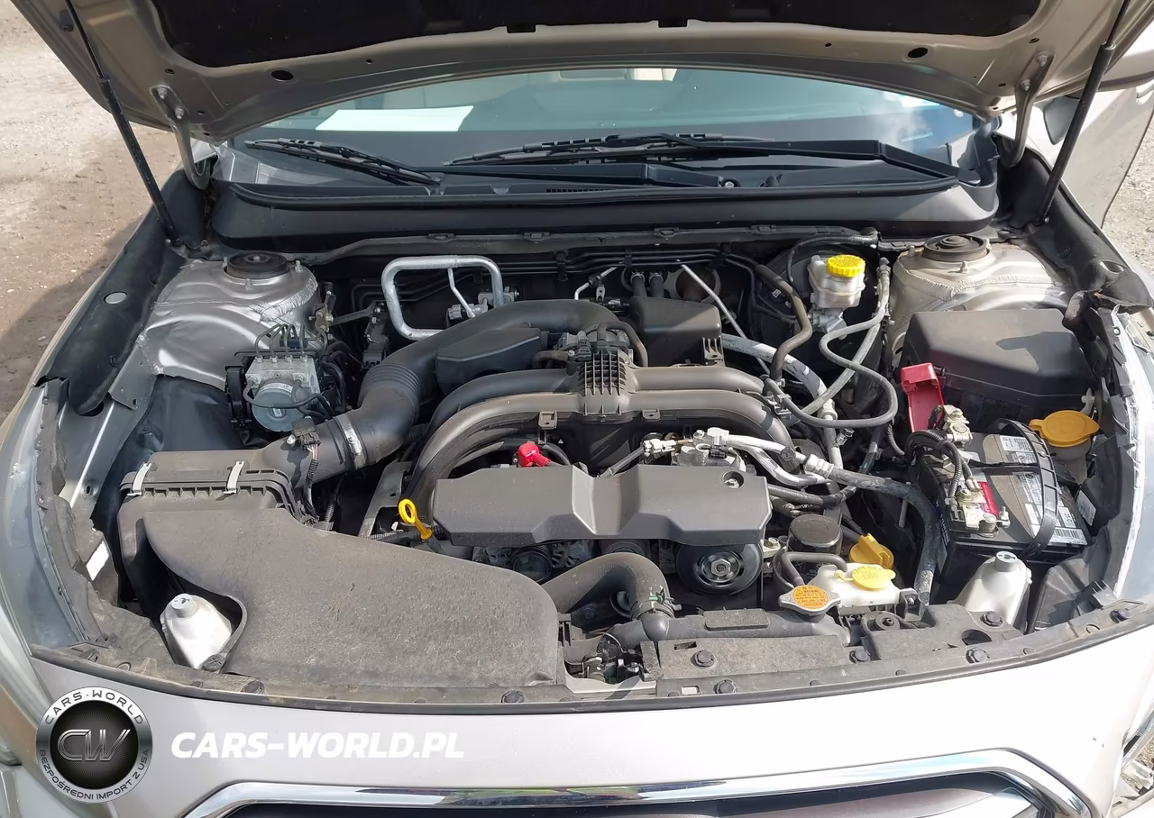 2018 Subaru Outback 2.5I Premium VIN:4S4BSADC5J3258779 - 10