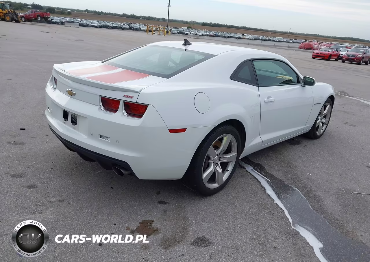 2010 Chevrolet Camaro 2Ss VIN:2G1FK1EJ8A9209630 - 4