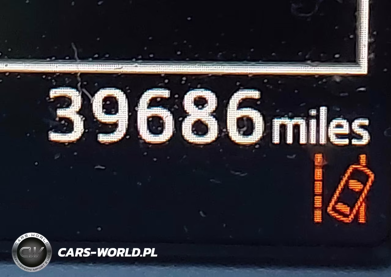 2018 Toyota Rav4 Le VIN:JTMBFREVXJD251232 - 7