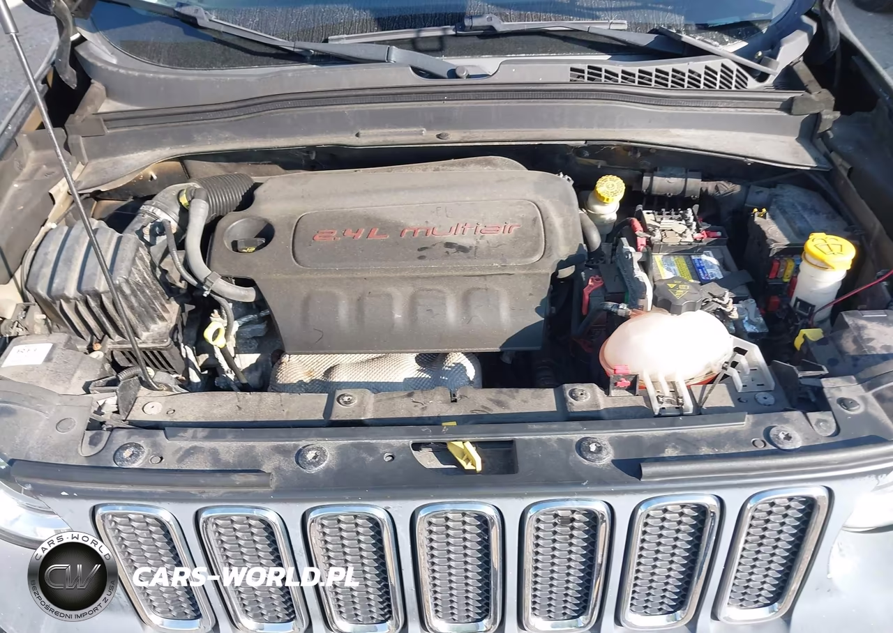 2015 Jeep Renegade Latitude VIN:ZACCJABT2FPC34781 - 10