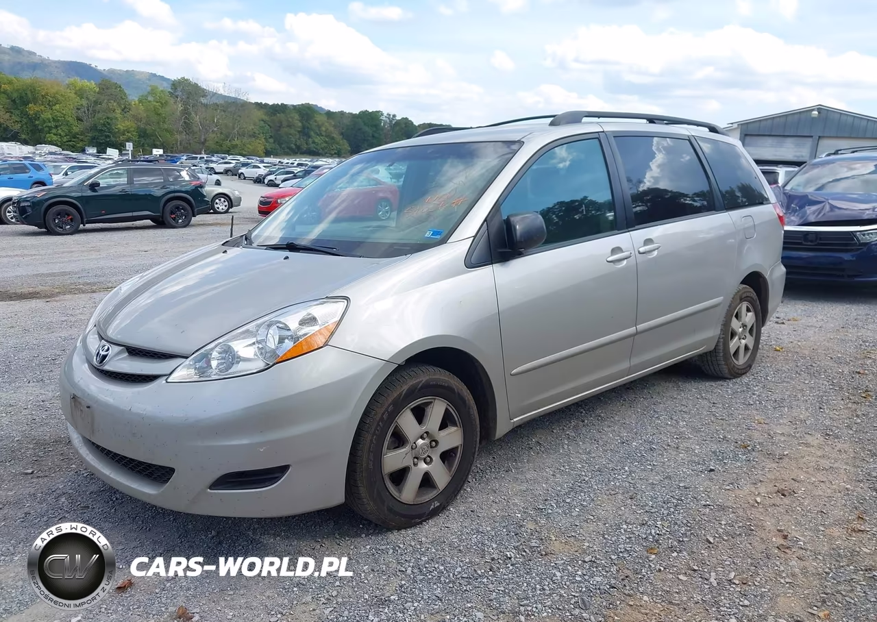 2010 Toyota Sienna Le VIN:5TDKK4CC6AS313195 - 2