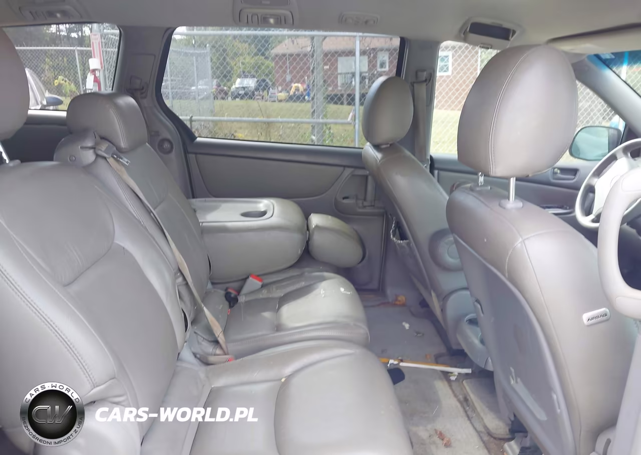 2010 Toyota Sienna Le VIN:5TDKK4CC6AS313195 - 8