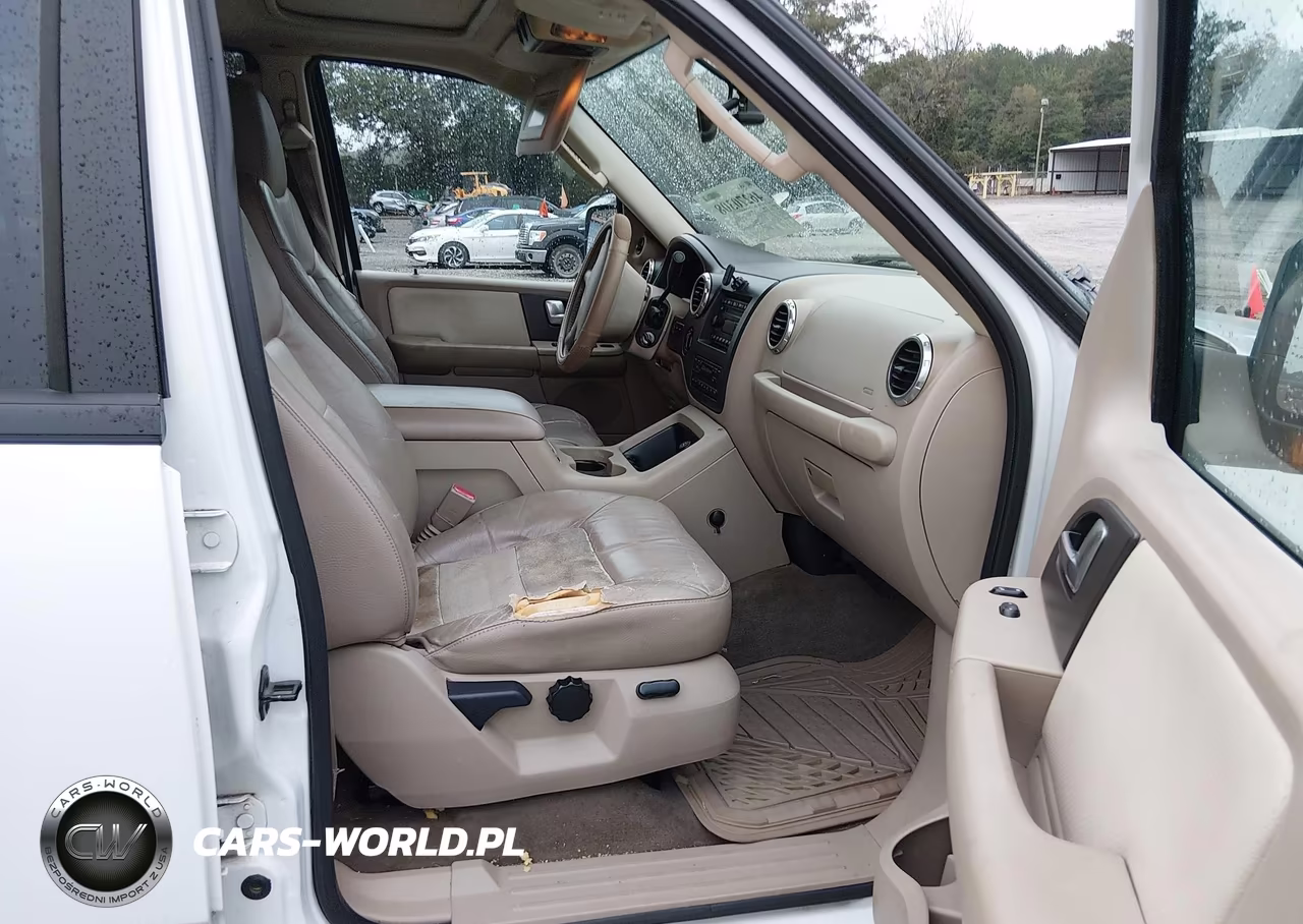 2004 Ford Expedition Eddie Bauer VIN:1FMFU18L24LA36663 - 5