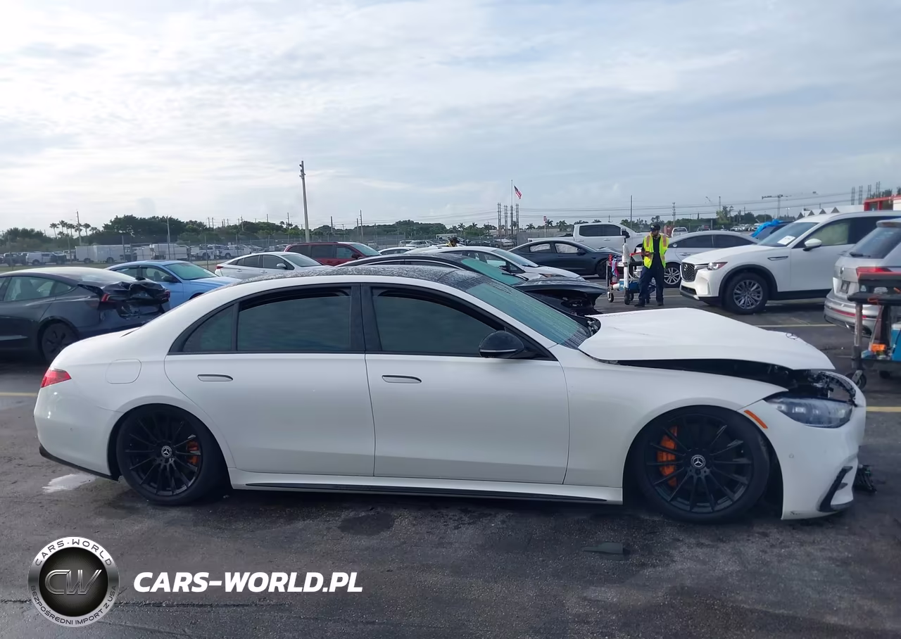 2022 Mercedes-Benz S 580 4Matic VIN:W1K6G7GB2NA101263 - 13