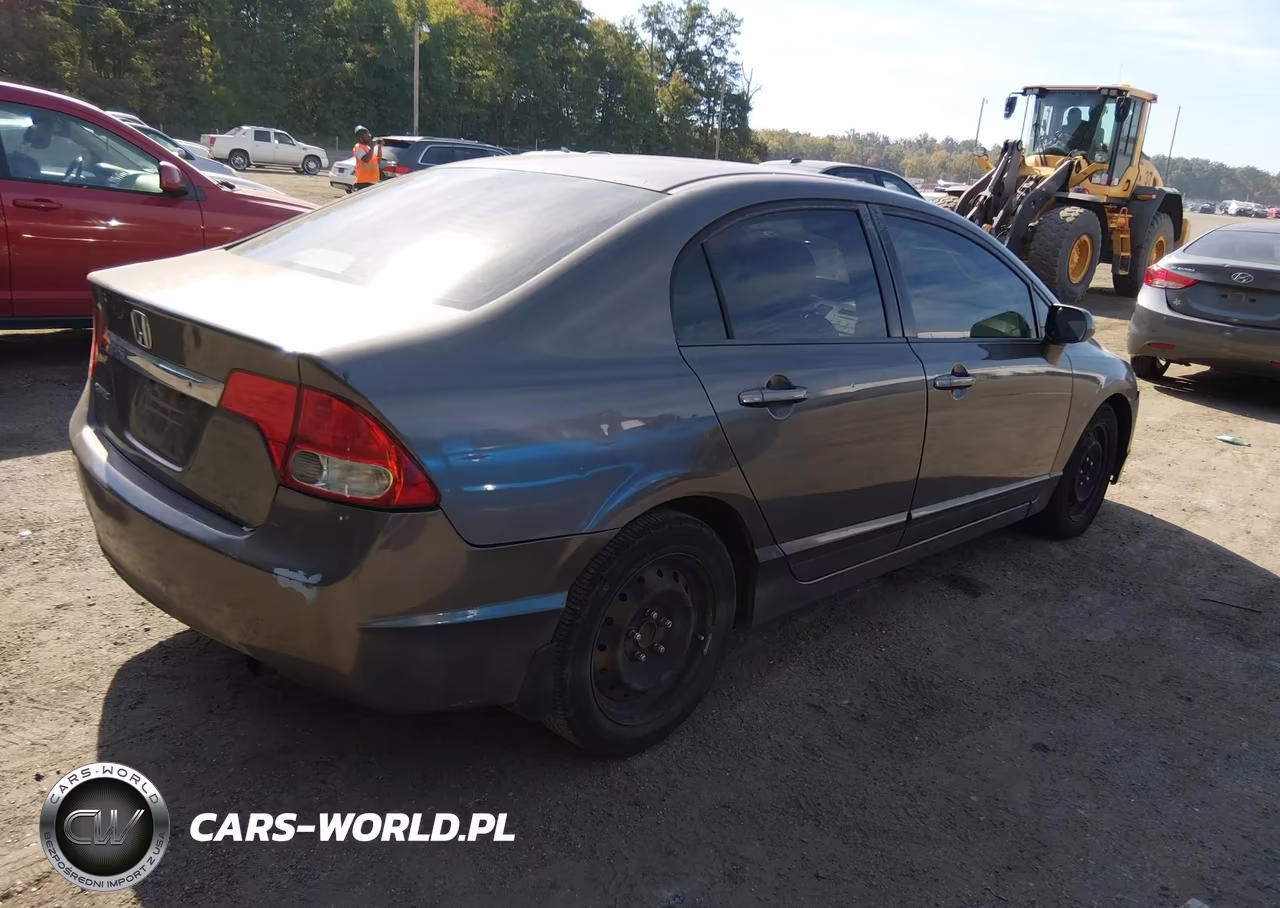 2010 Honda Civic Lx VIN:2HGFA1F58AH582573 - 4