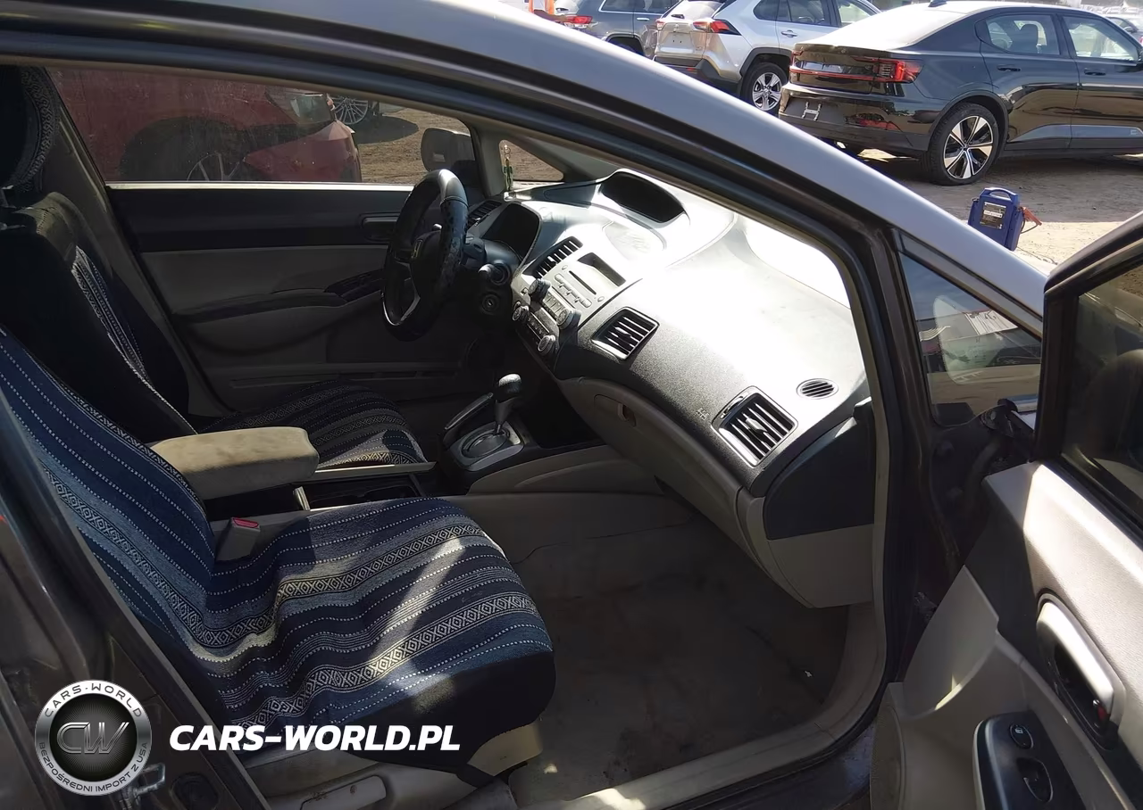 2010 Honda Civic Lx VIN:2HGFA1F58AH582573 - 5
