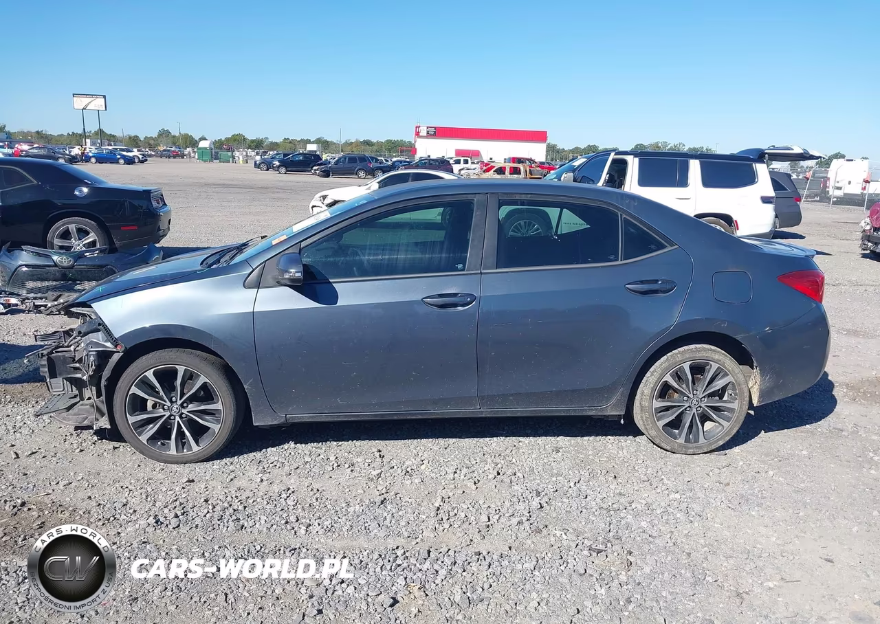 2017 Toyota Corolla Se VIN:5YFBURHE8HP640234 - 15