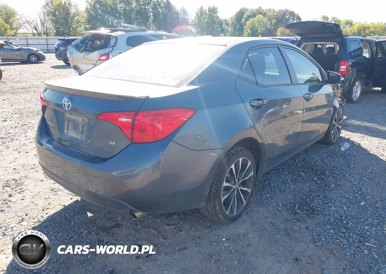 2017 Toyota Corolla Se VIN:5YFBURHE8HP640234 - 4