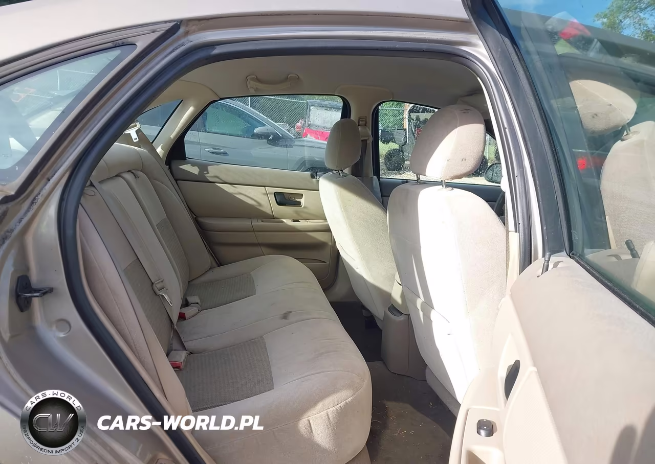 2007 Ford Taurus Se VIN:1FAFP53U97A218577 - 8