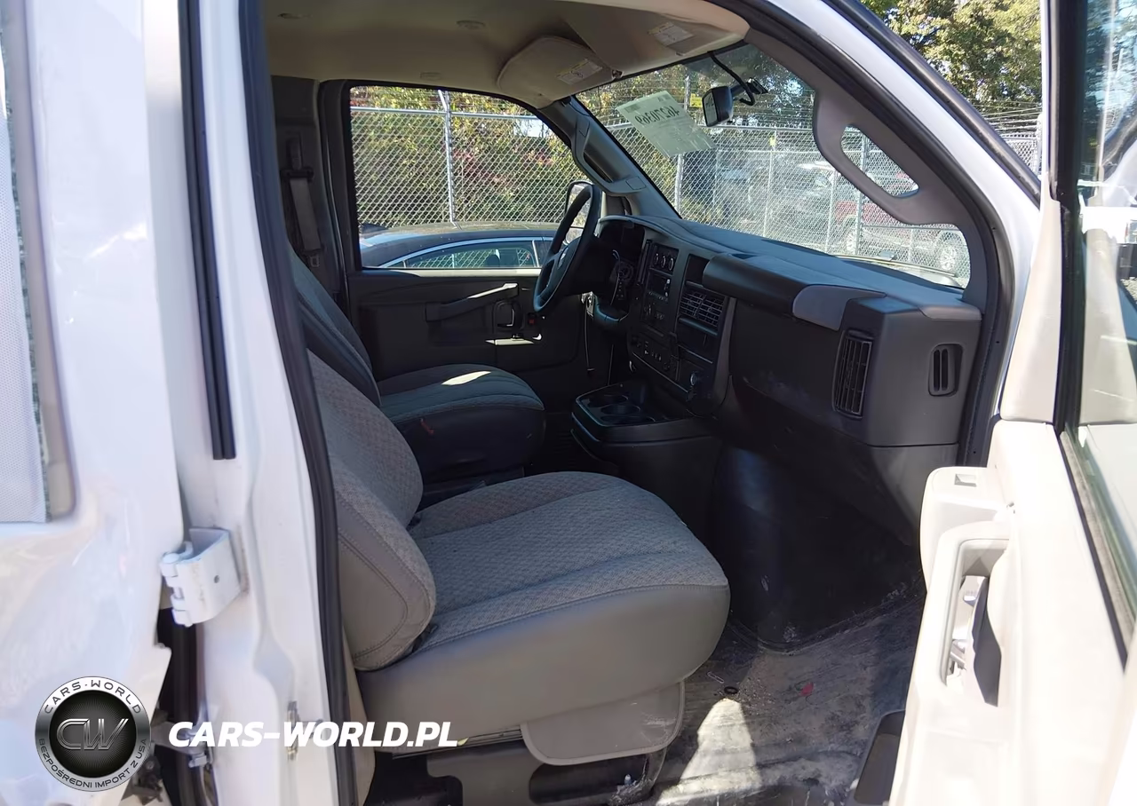 2025 Chevrolet Express Cargo Rwd 2500 Extended Wheelbase Wt VIN:1GCWGBF7XS1270226 - 5