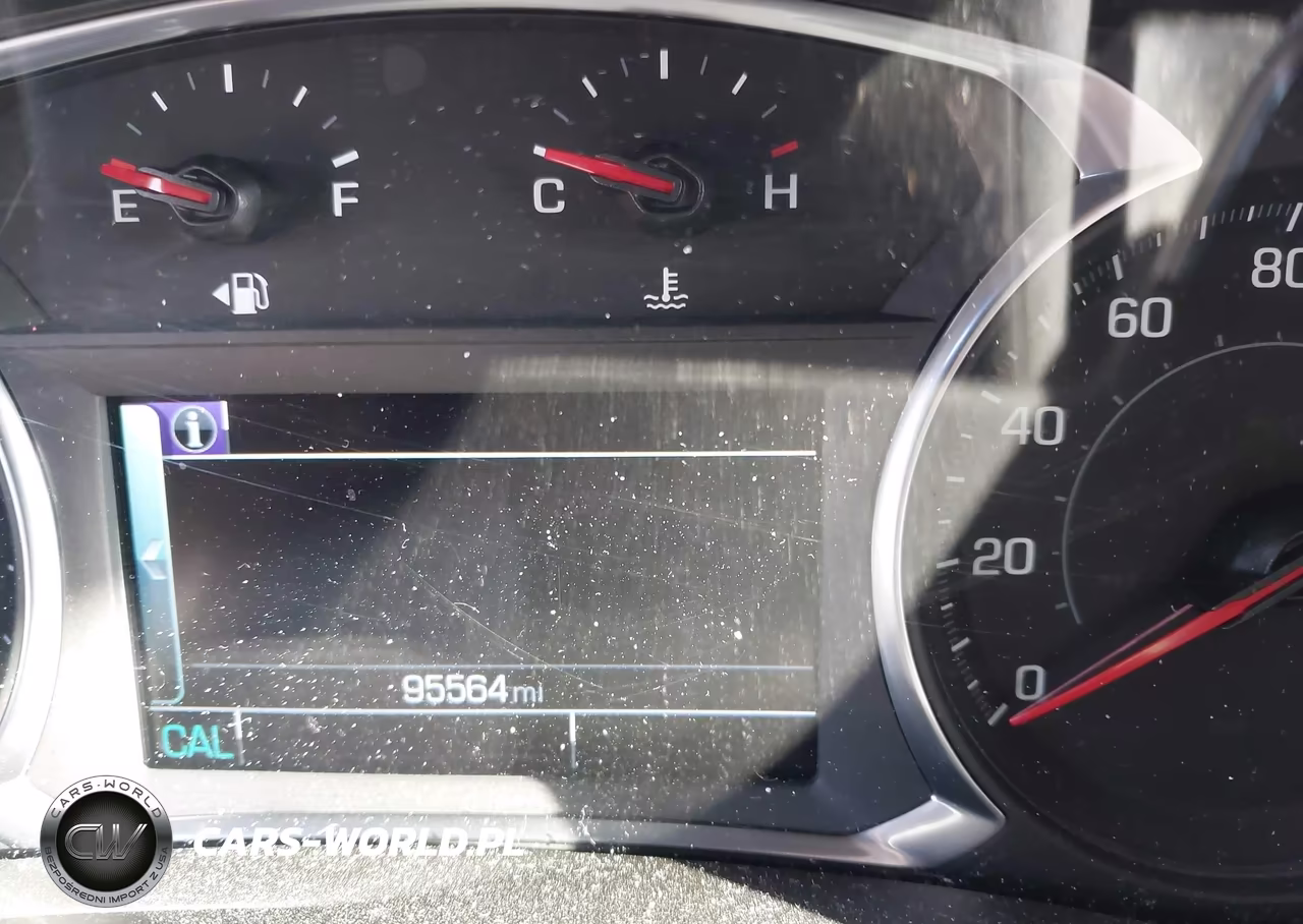 2018 Chevrolet Equinox Premier VIN:3GNAXVEVXJS619272 - 15