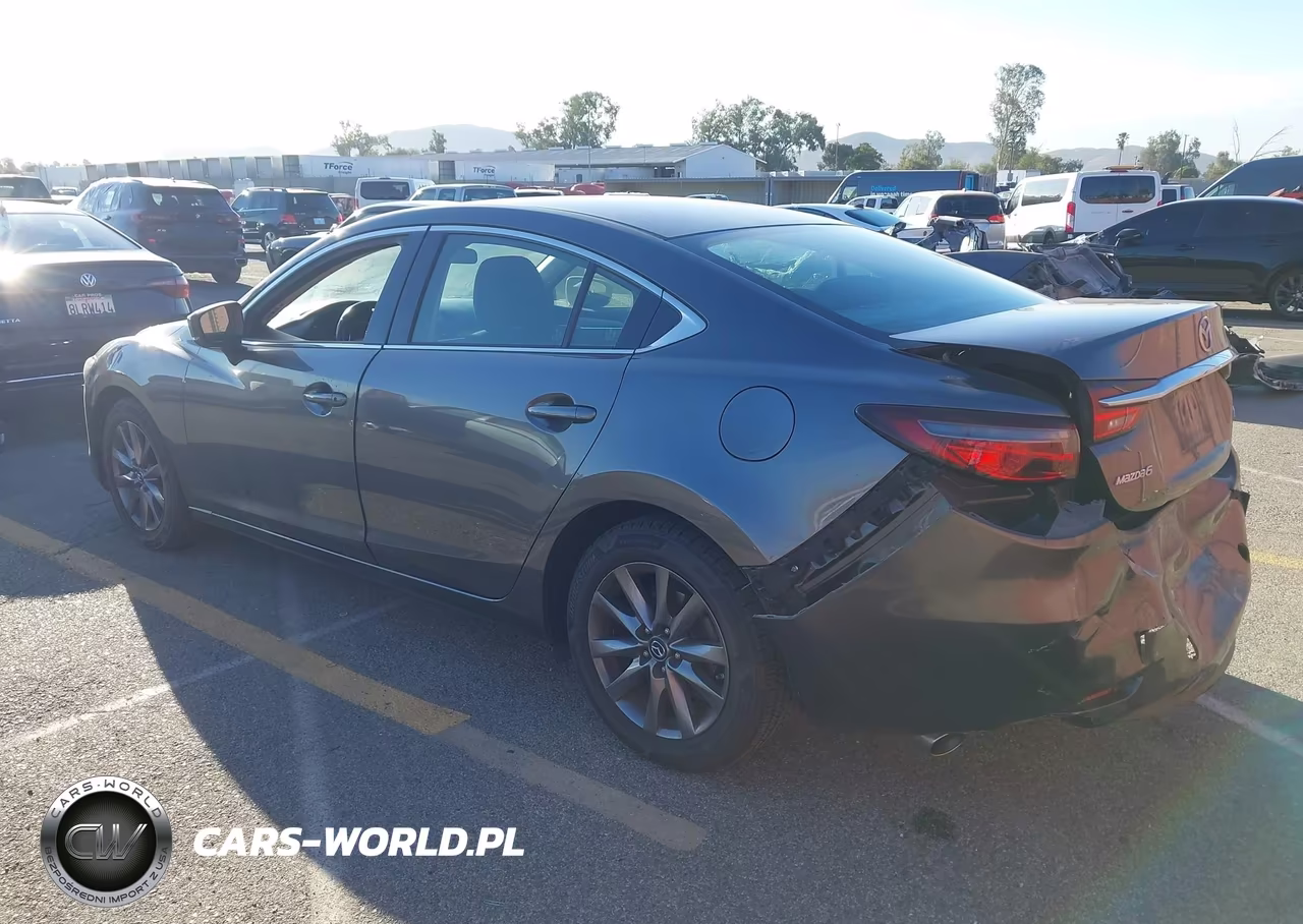 2018 Mazda Mazda6 Sport VIN:JM1GL1UM9J1325069 - 3