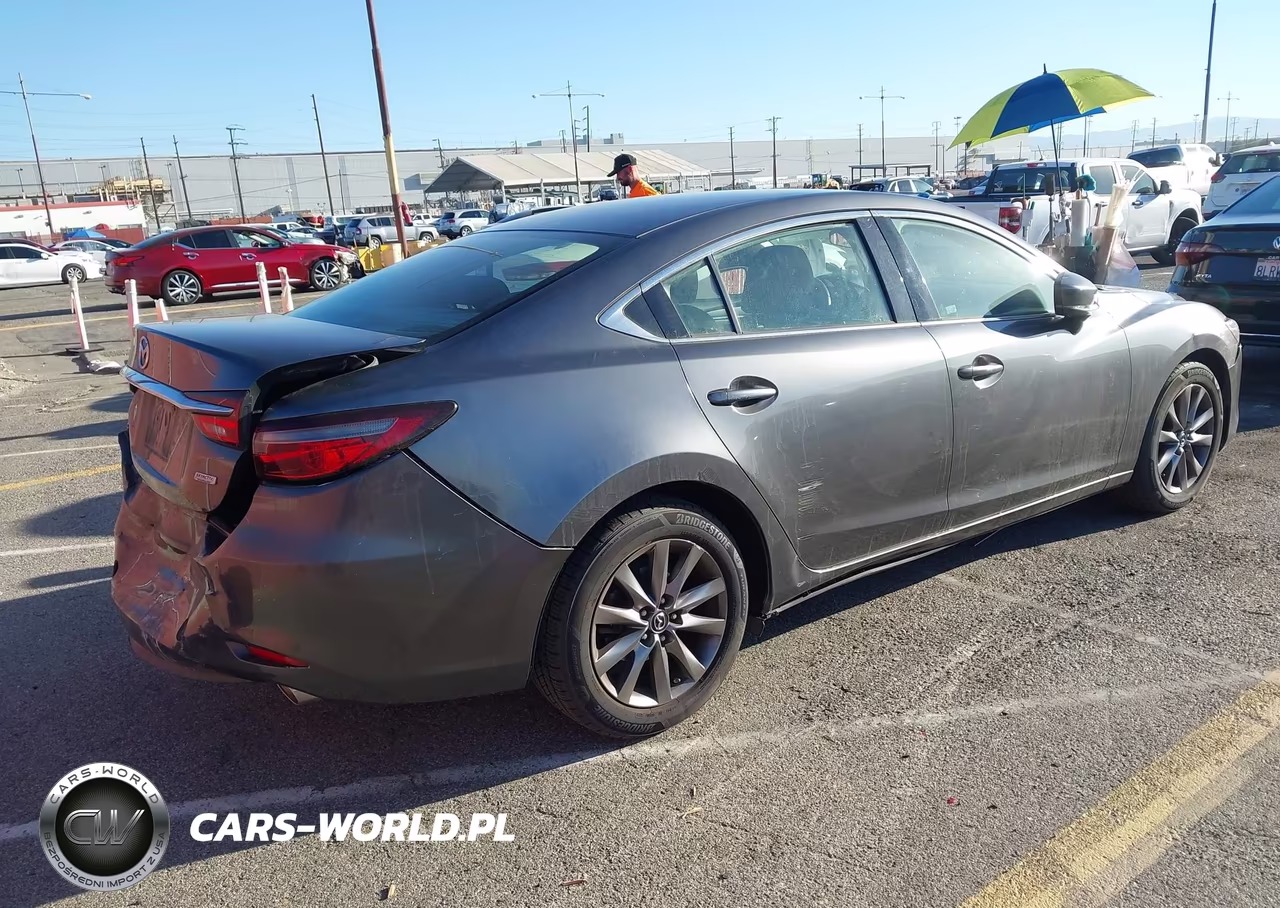2018 Mazda Mazda6 Sport VIN:JM1GL1UM9J1325069 - 4