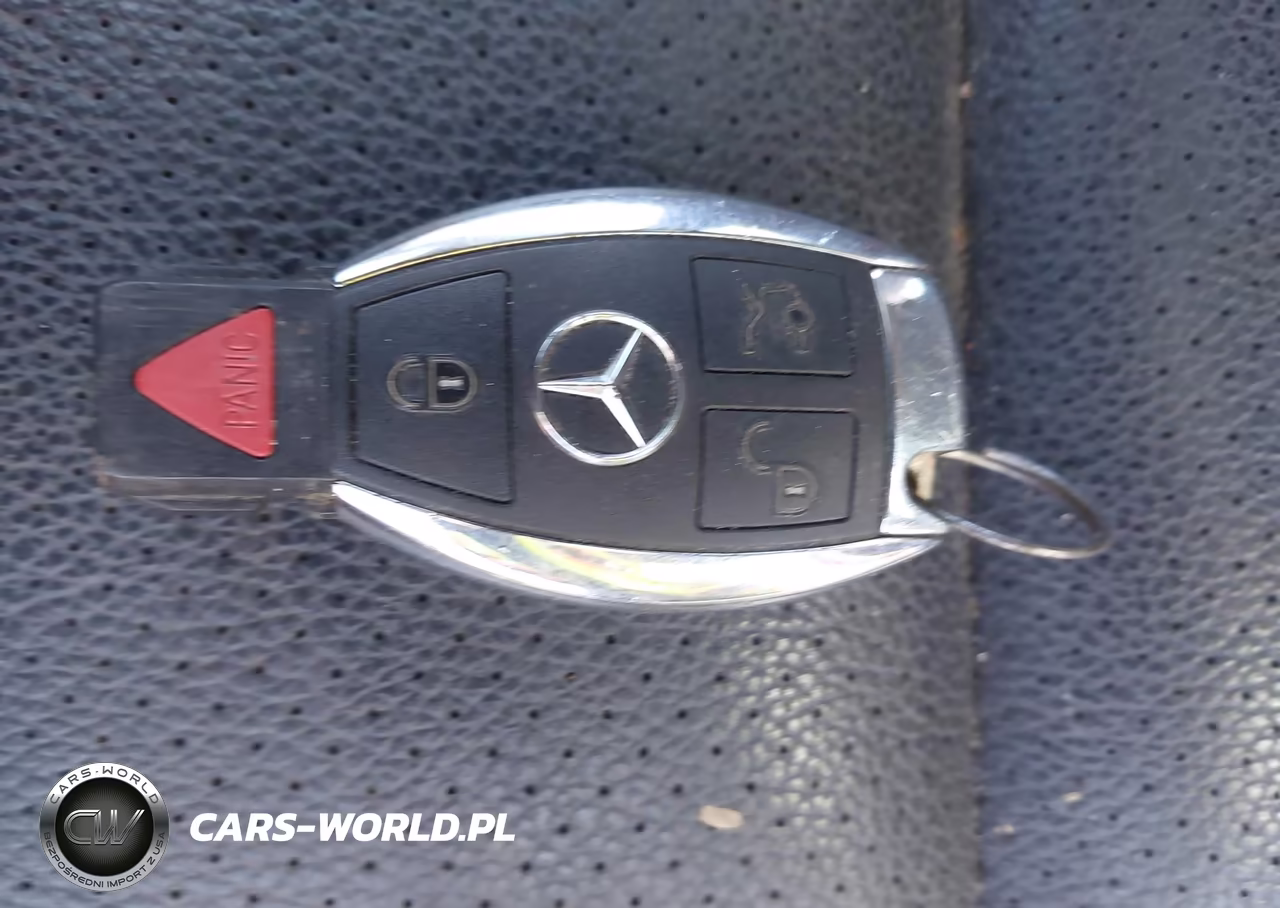 2012 Mercedes-Benz C 300 Sport 4Matic VIN:WDDGF8BB7CA733452 - 11