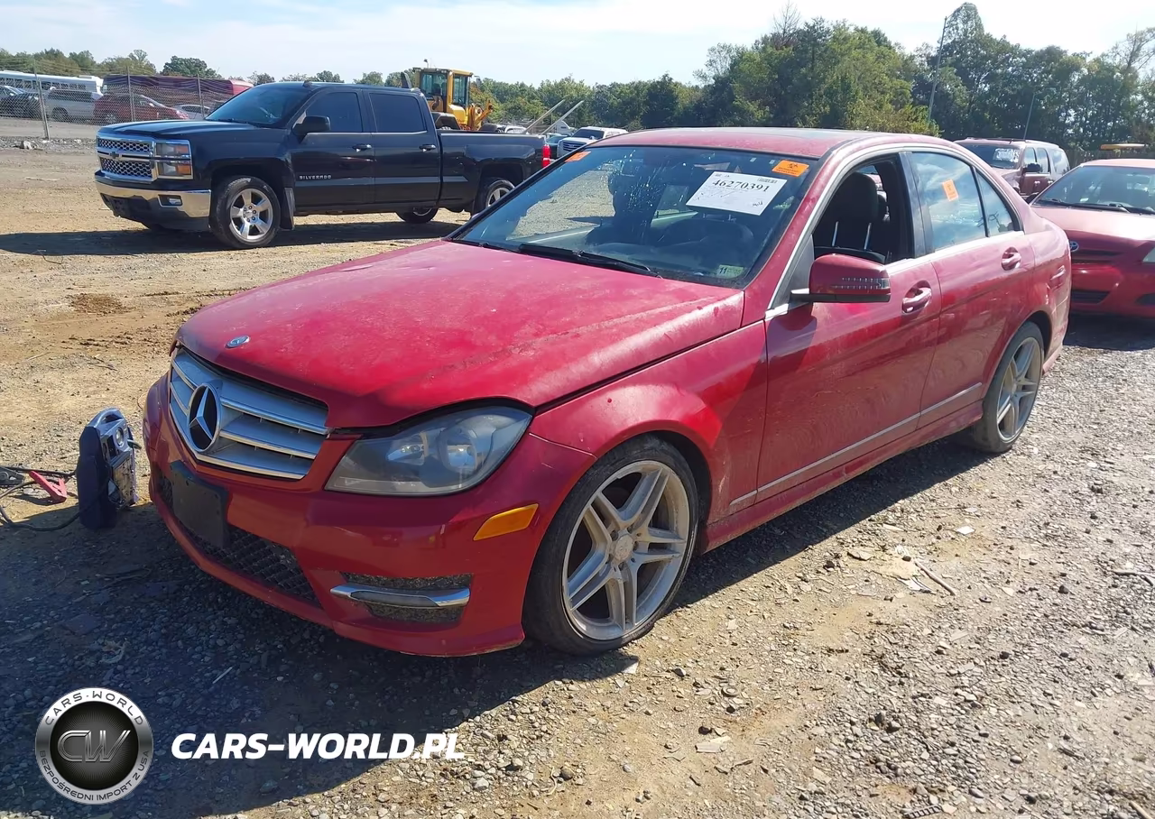 2012 Mercedes-Benz C 300 Sport 4Matic VIN:WDDGF8BB7CA733452 - 2